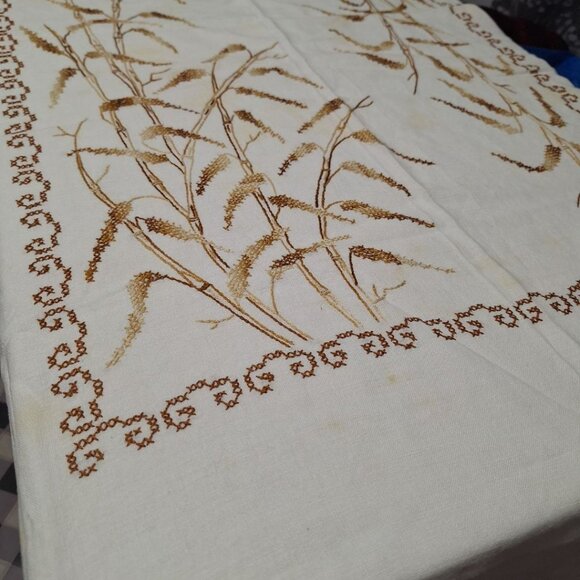 Vintage Wheat Crosstitch Tablecloth Linen Brown Fall 68 x 40 - Picture 3 of 8